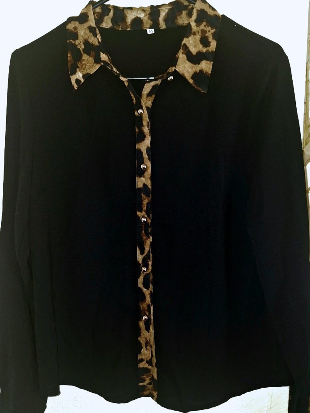 Women’s Black Long Sleeve Blouse with Leopard Print Collar